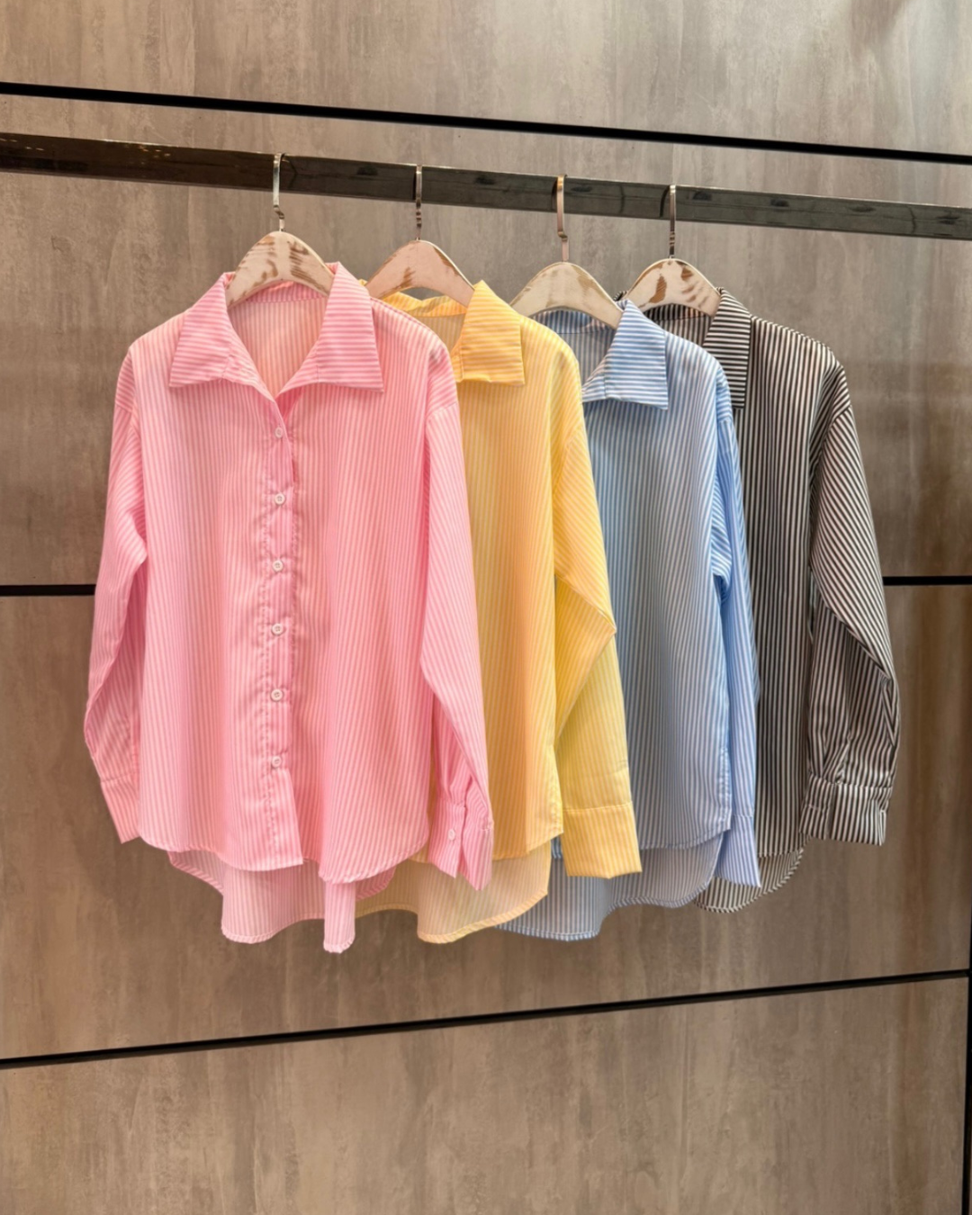 Camisa Feminina Listrada