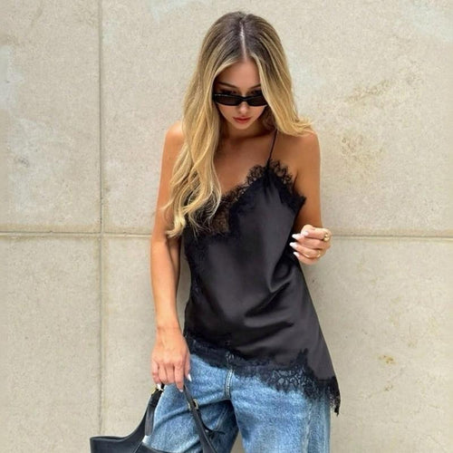 Blusa Renda Feminina Assimétrica - do trabalho direto pra balada